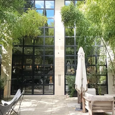 Le Complot : Maison Privee En Plein Coeur D'avignon